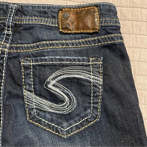 Silver Natsuki Women's Dark Wash Bootcut Denim Blue Jeans W26 L32.5 - Picture 9 of 11